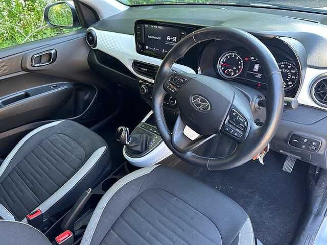 Hyundai I10 1.0 Premium 5 Door Silver