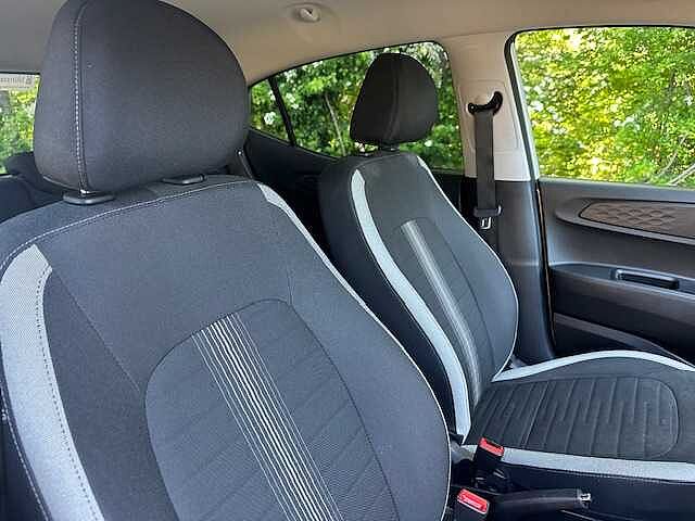 Hyundai I10 1.0 Premium 5 Door Silver