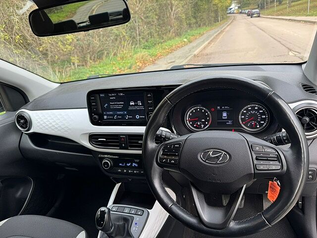 Hyundai i10 1.0 MPi Premium 5dr Auto