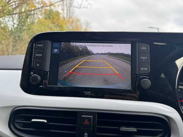 Hyundai i10 1.0 MPi Premium 5dr Auto