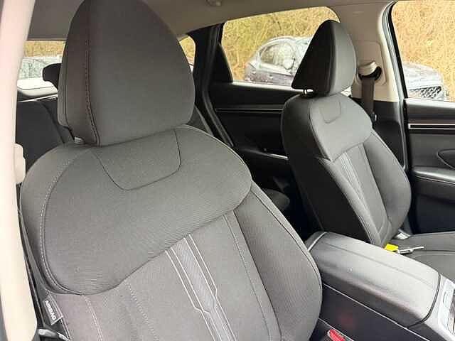 Hyundai TUCSON 1.6 TGDi 48V MHD Premium 5dr 2WD DCT