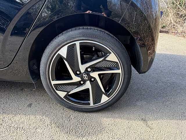 Hyundai i10 1.2 MPi Premium 5dr