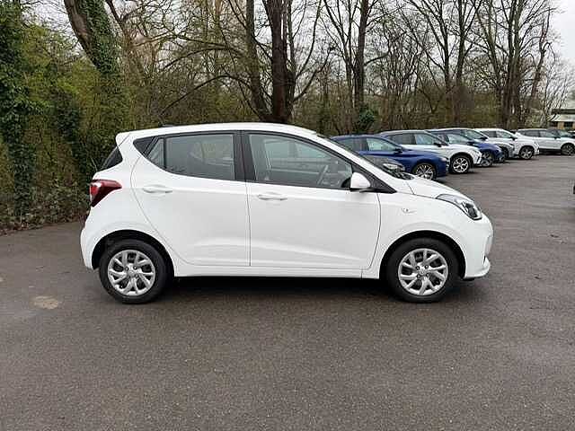 Hyundai i10 1.2 SE 5dr Auto