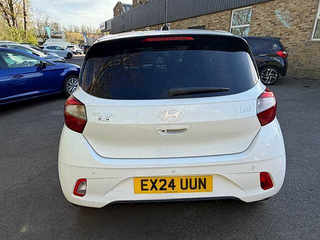 Hyundai i10 1.2 MPi Premium 5dr Auto