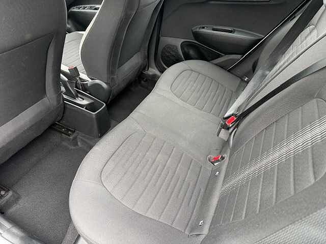 Hyundai i10 1.0 MPi SE Connect 5dr