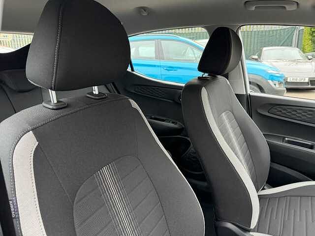 Hyundai i10 1.0 MPi SE Connect 5dr