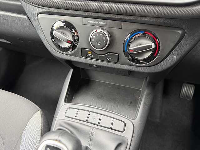 Hyundai i10 1.0 MPi SE Connect 5dr